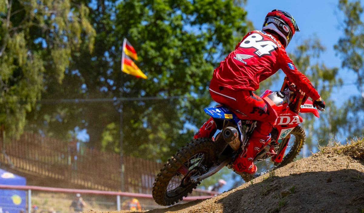 Herlings Wins Moto One - Loket image