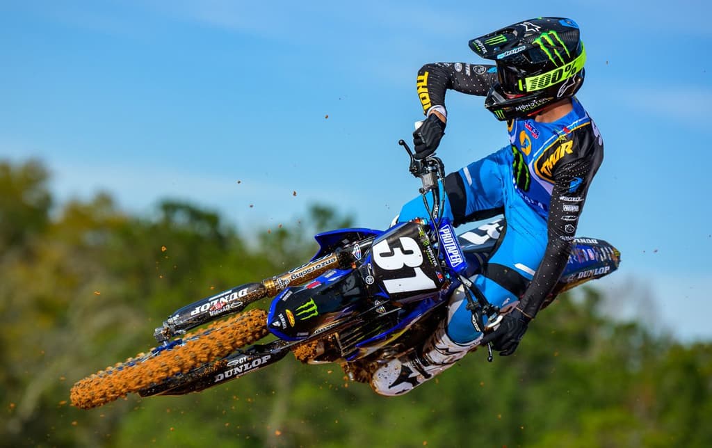 Smith in For Stewart - Paris image
