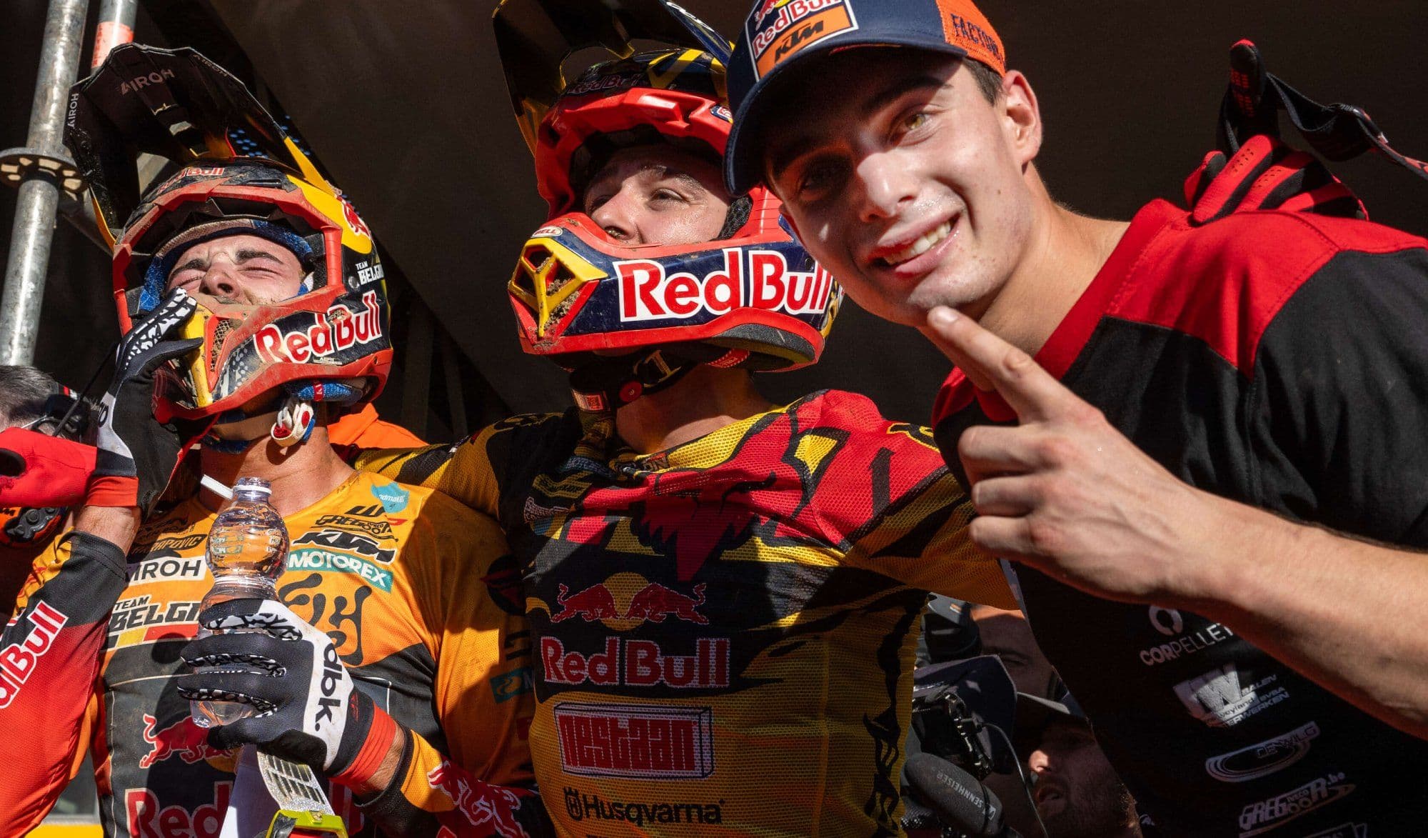MXoN - The Sunday Gallery image
