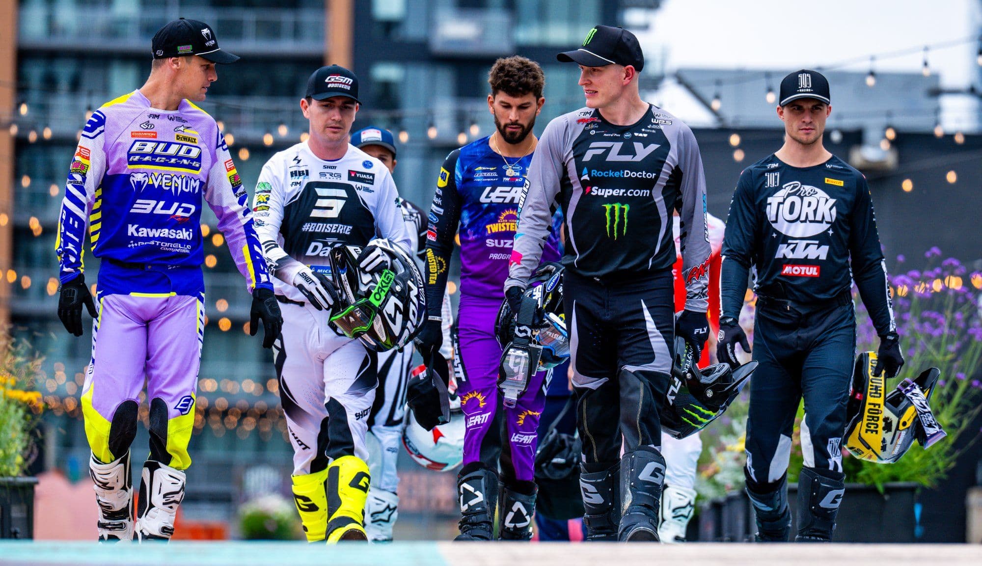 World Supercross - The Start image
