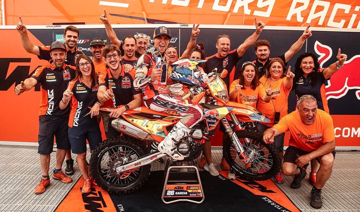 Garcia - World Enduro Champion image