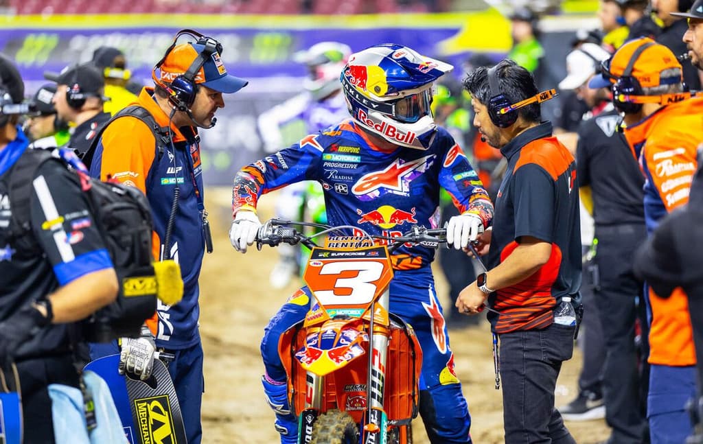 Cleveland Supercross - Live image