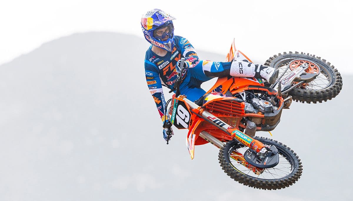 Coenen Takes Moto One image