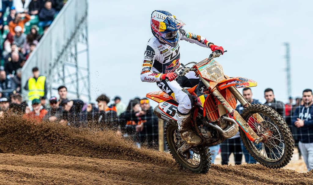 Coenen Wins in Chaos image