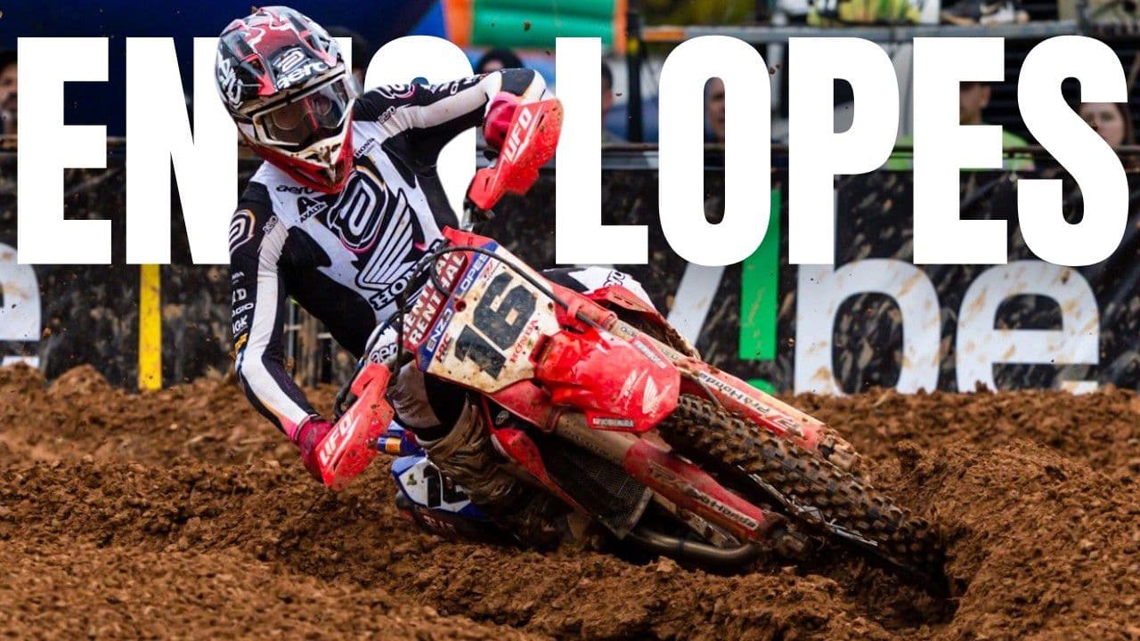 Lopes Beats Wilson image