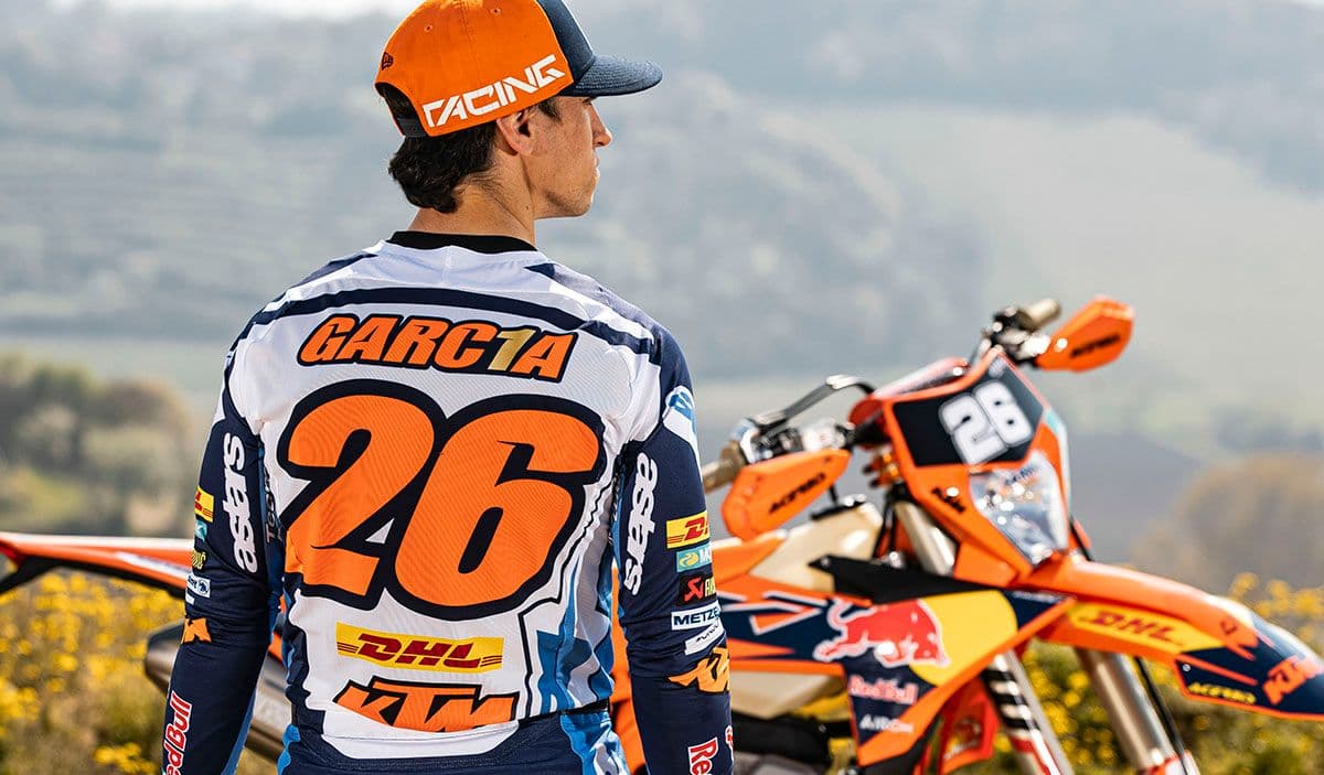 Garcia and Verona - Enduro GP
