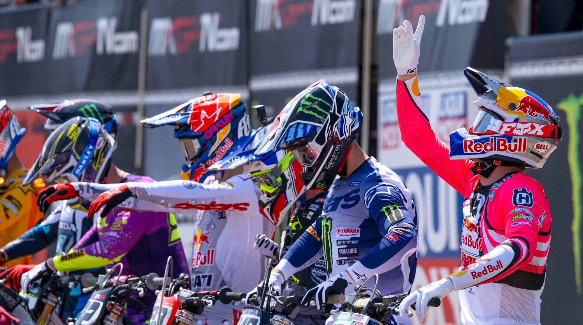 Lommel - Brutal And Brilliant image