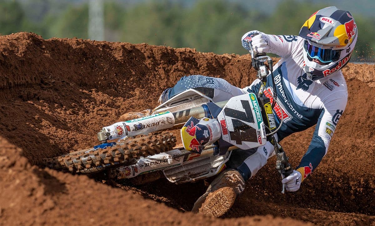 Kay De Wolf in For Sommierois image