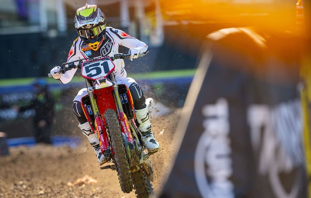 Troy Lee Designs - Video image