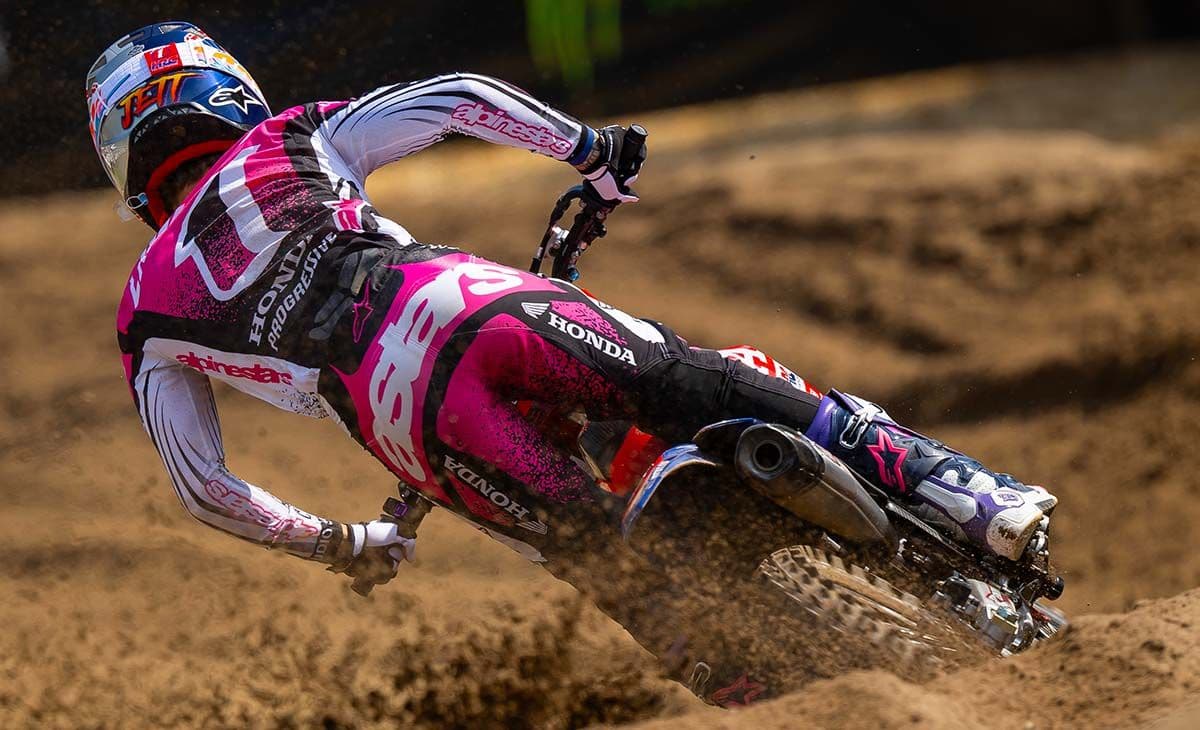 Jett and Hunter At Southwick image